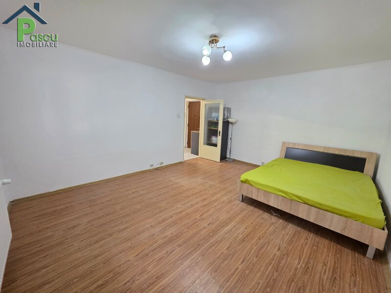 Tineretului, str. Baltita, inchiriere garsoniera 37 mpu, decomandata.